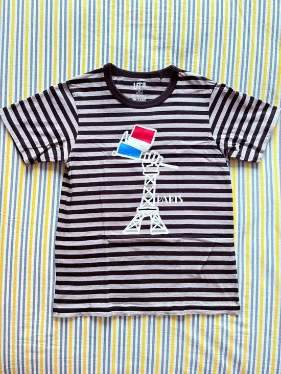 Unisex Uniqlo Paris Stripe Tee with French Flag Graphic, 100% cotton - Picture 1 of 6